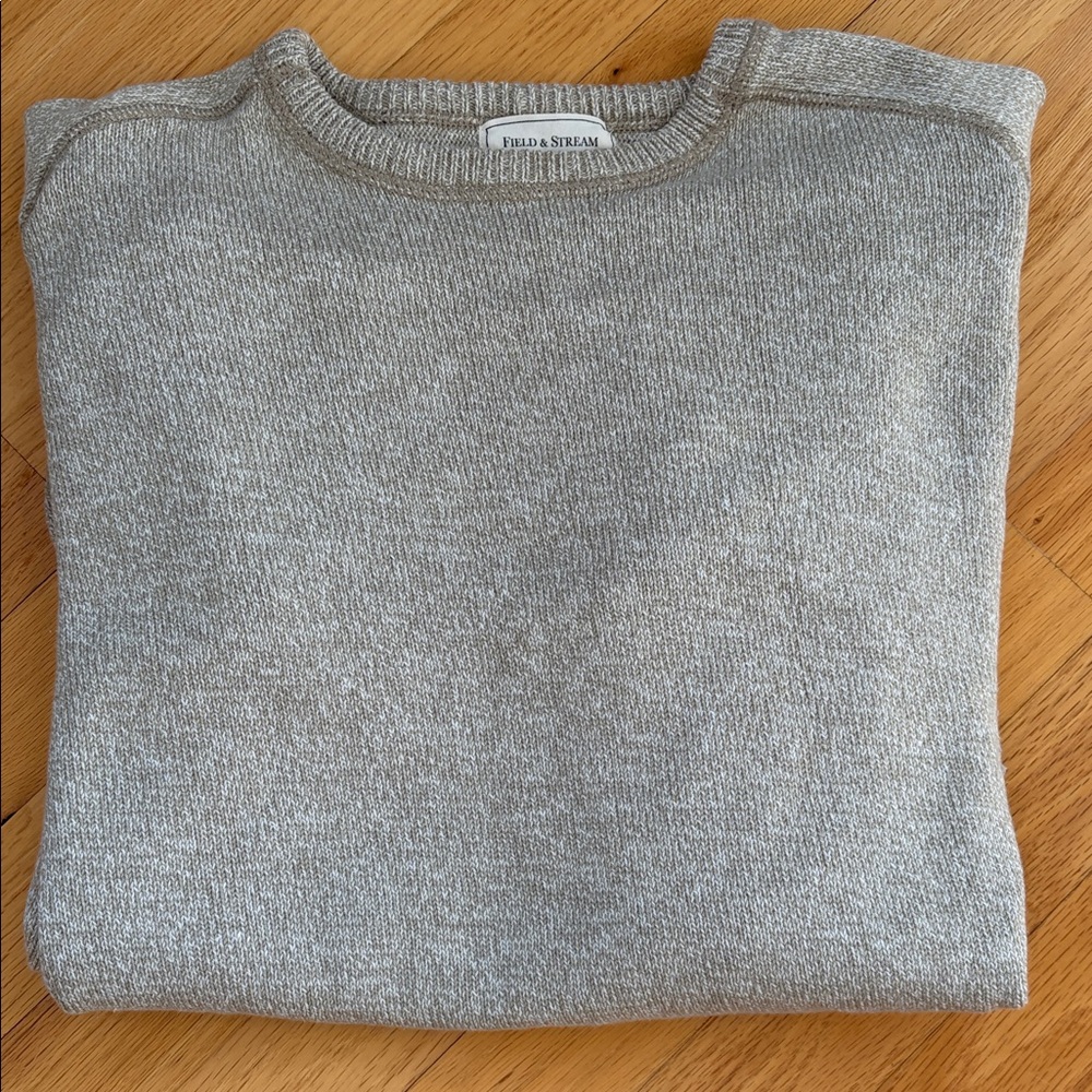 Field & Stream Men's tan &white Crewneck Sweater